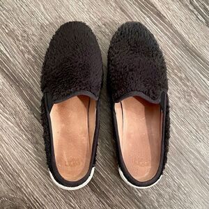 Ugg Sherpa slip on sneakers